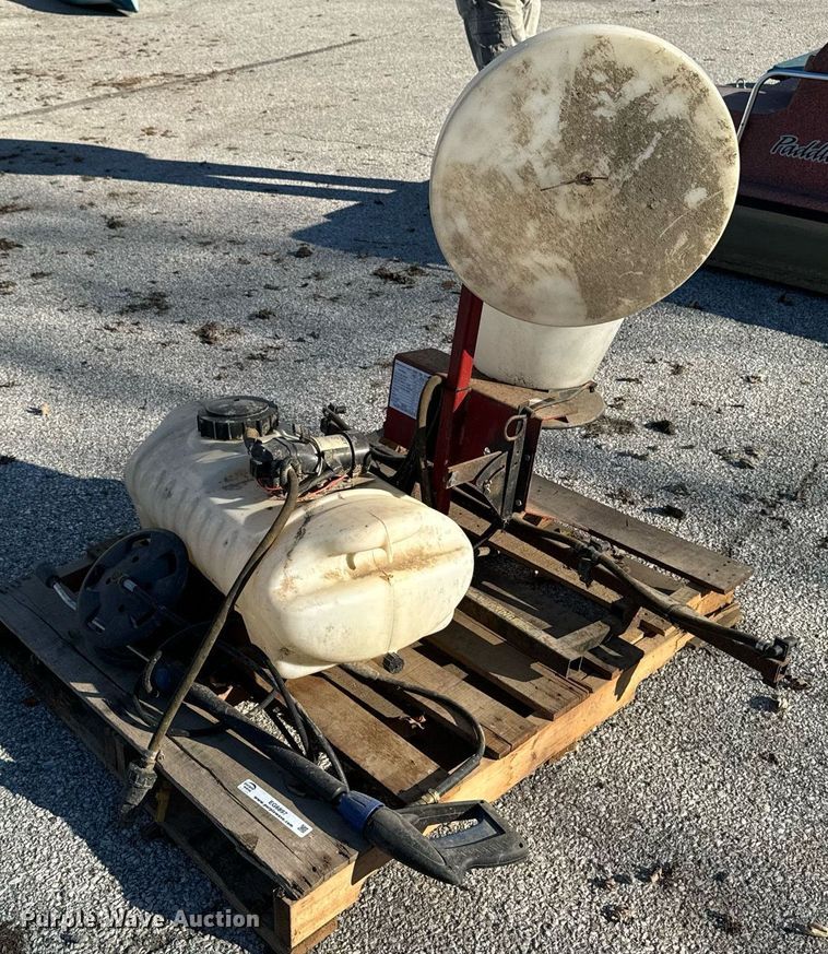 image for item EG6897 Phoenix Turf sprayer