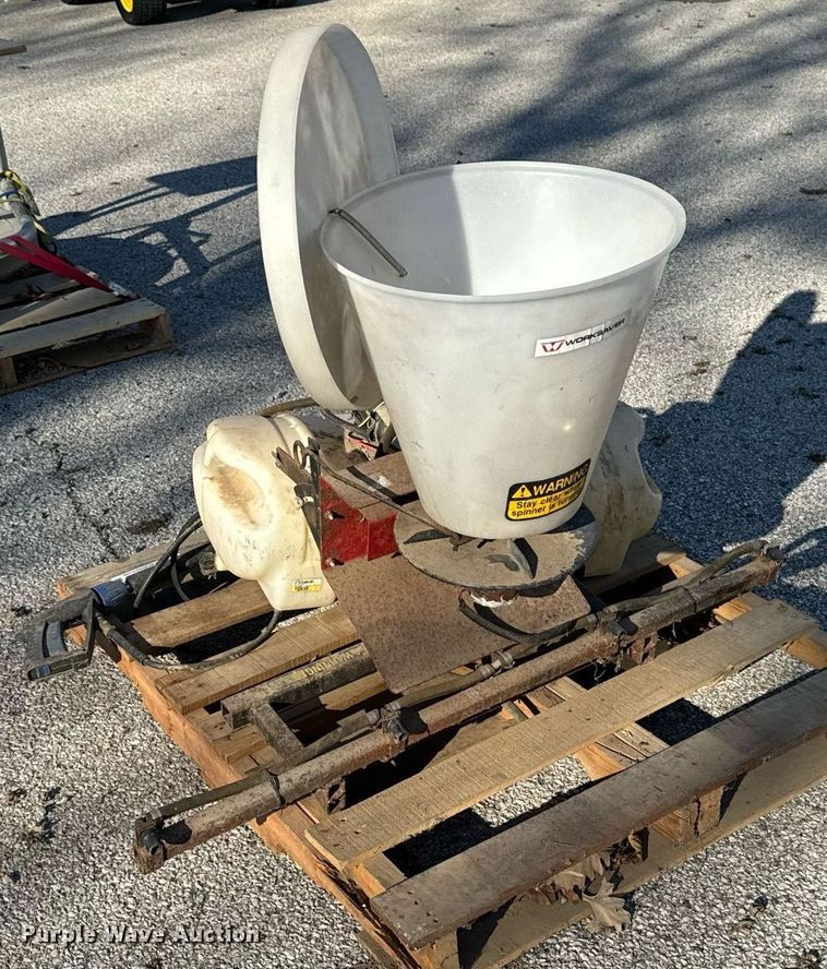 image for item EG6897 Phoenix Turf sprayer