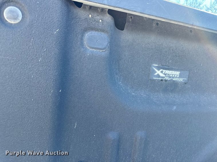 image for item EG6902 2018 Chevrolet Silverado 1500 Crew Cab pickup truck