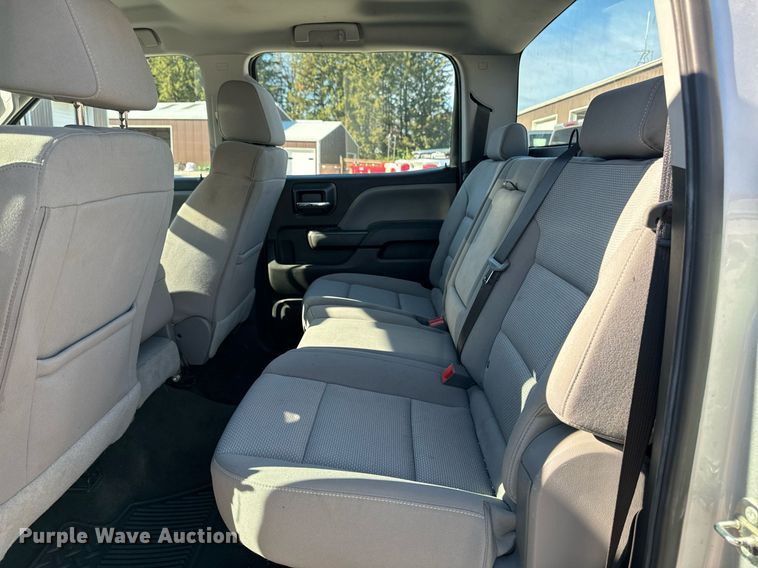 image for item EG6902 2018 Chevrolet Silverado 1500 Crew Cab pickup truck