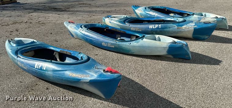 image for item EG6904 (4) Old Town Vapor 10 kayaks