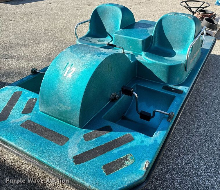 image for item EG6905 2004 Paddle Wheeler PWIR-4 paddle boat