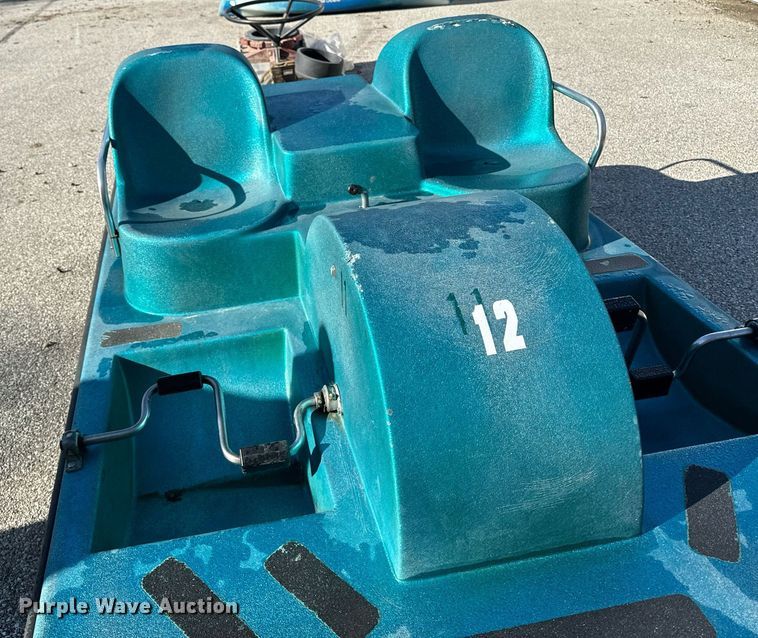 image for item EG6905 2004 Paddle Wheeler PWIR-4 paddle boat