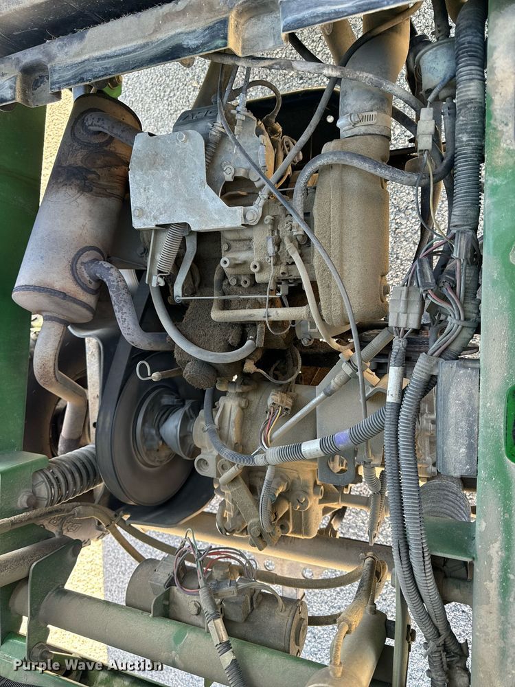 image for item EG6907 2004 John Deere Gator HPX utility vehicle