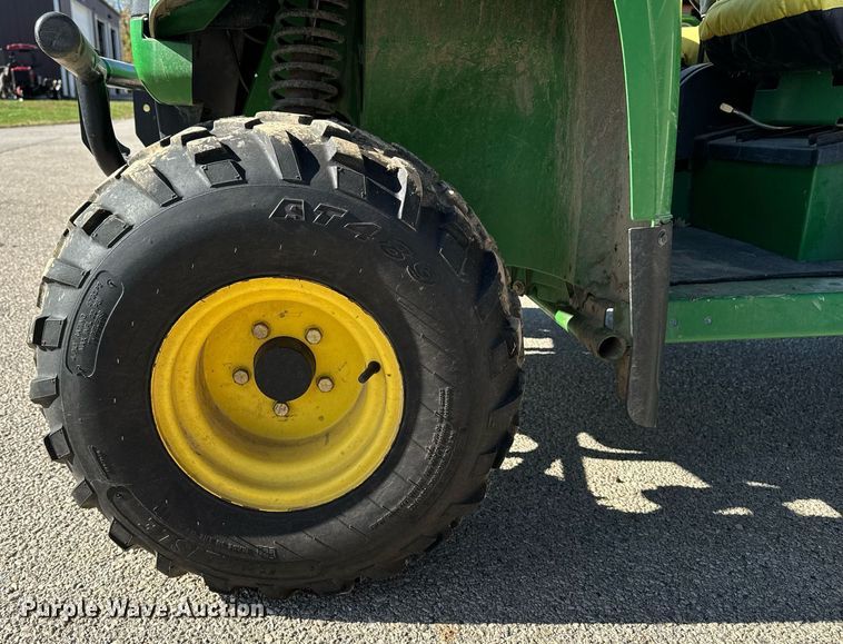 image for item EG6907 2004 John Deere Gator HPX utility vehicle