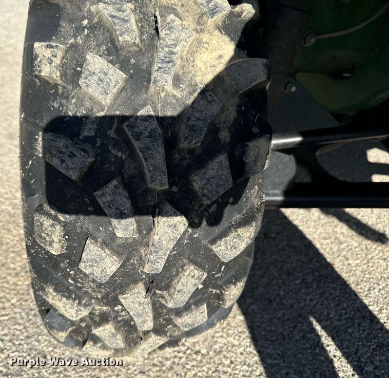 image for item EG6907 2004 John Deere Gator HPX utility vehicle