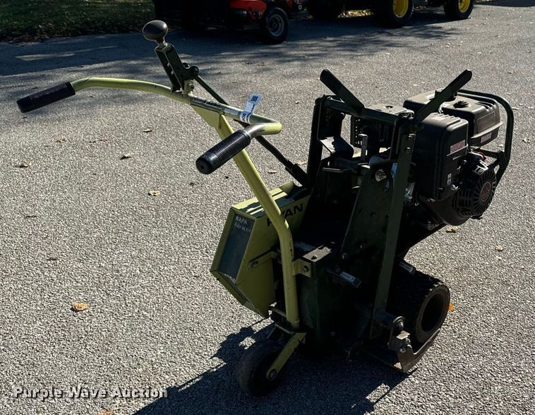 image for item EG6908 Ryan Jr sod cutter 18