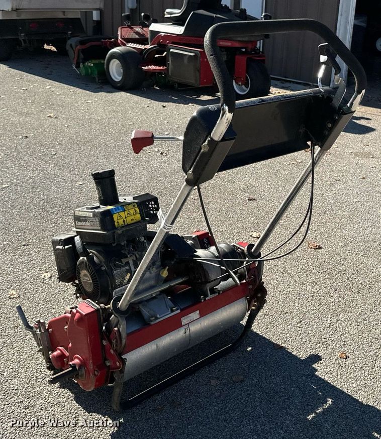 image for item EG6909 Toro Greensmaster 1000 reel mower