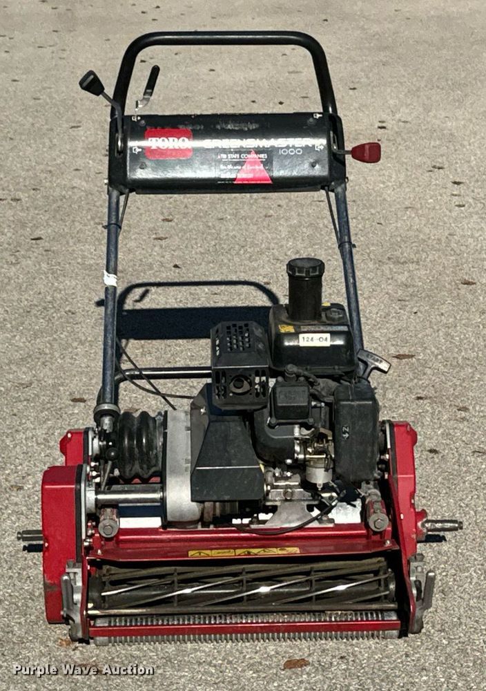 image for item EG6910 Toro Greensmaster 1000 reel mower