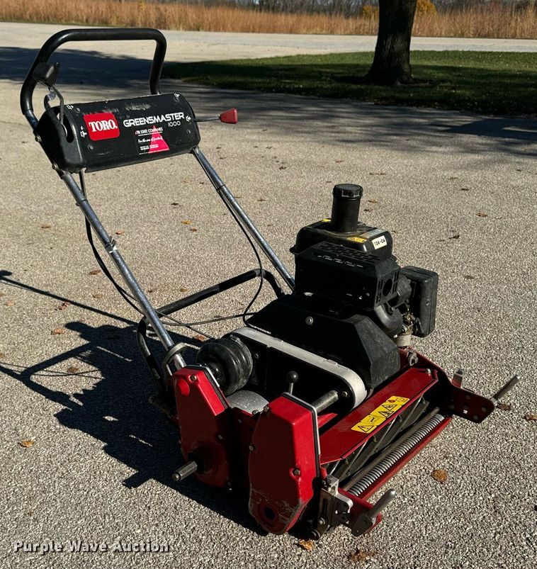 image for item EG6910 Toro Greensmaster 1000 reel mower