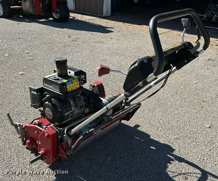 image for item EG6910 Toro Greensmaster 1000 reel mower