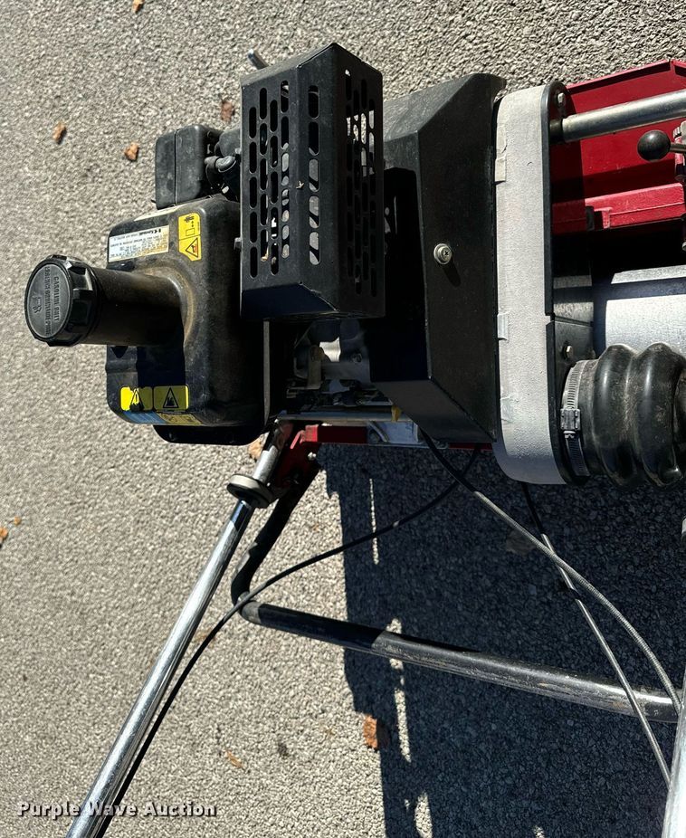 image for item EG6910 Toro Greensmaster 1000 reel mower