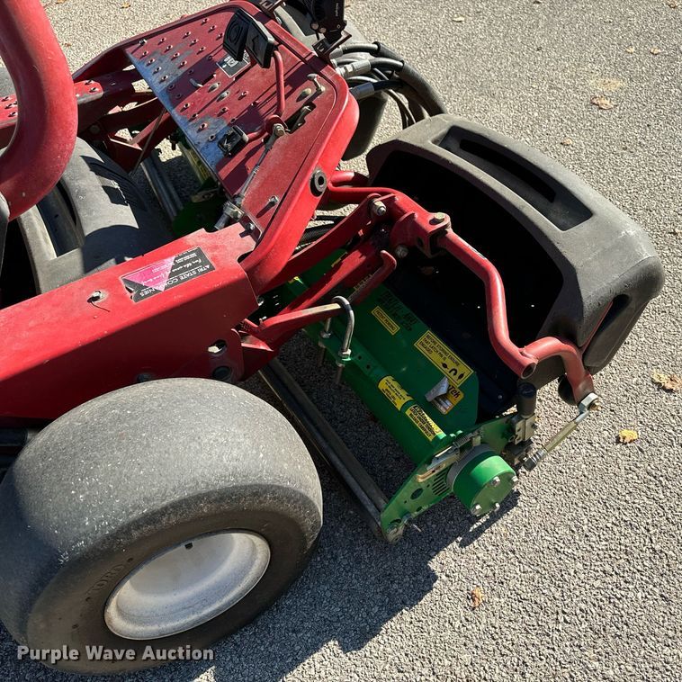 image for item EG6911 Toro Greensmaster 3250 reel mower