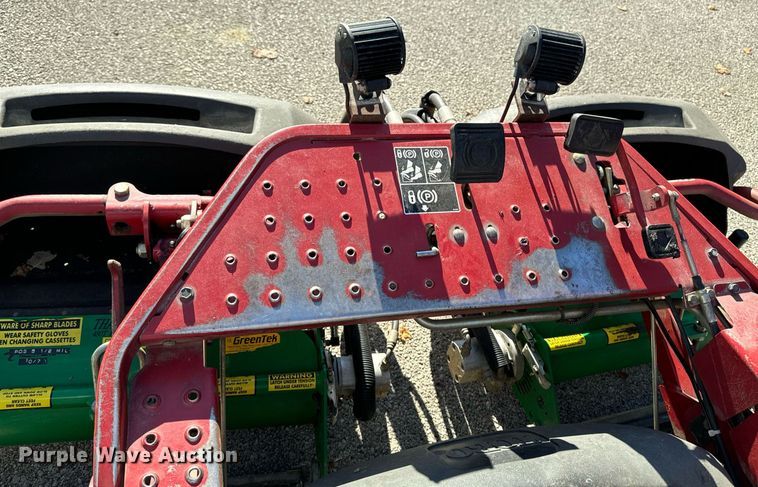 image for item EG6911 Toro Greensmaster 3250 reel mower