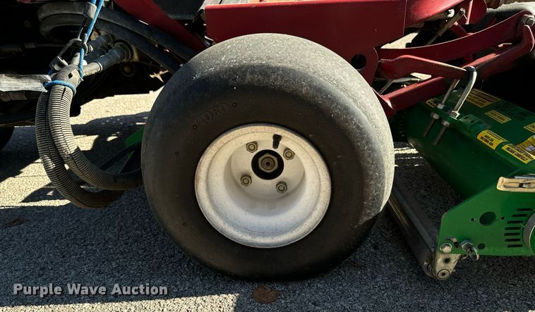 image for item EG6911 Toro Greensmaster 3250 reel mower