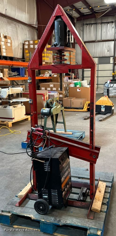 image for item EG6948 20 ton press