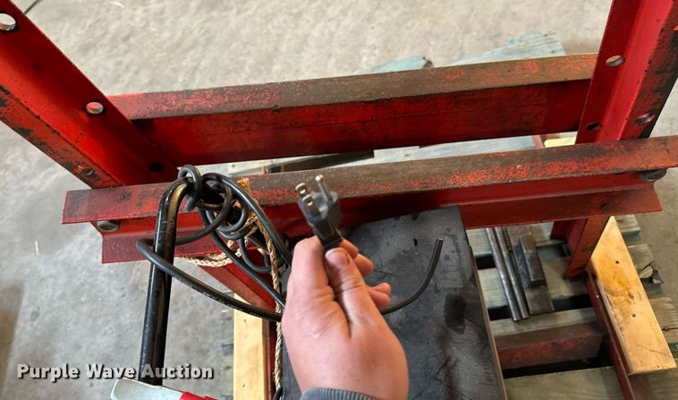 image for item EG6948 20 ton press