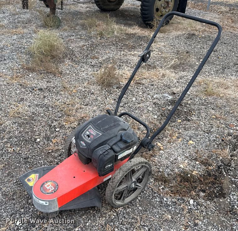 image for item EJ3152 DR TRM 675 MN string trimmer