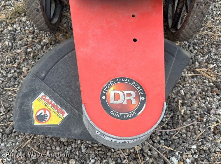 image for item EJ3152 DR TRM 675 MN string trimmer