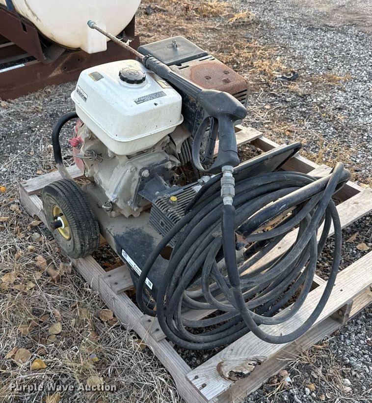 image for item EJ3153 John Deere AC3300G pressure washer