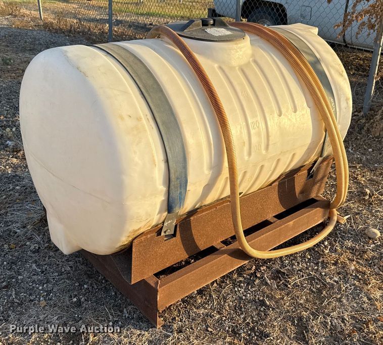 image for item EJ3154 Poly tank