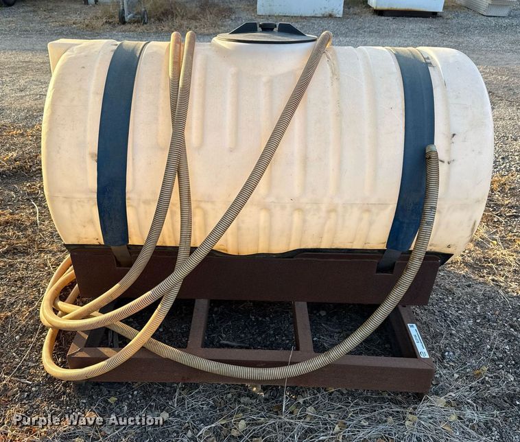 image for item EJ3154 Poly tank