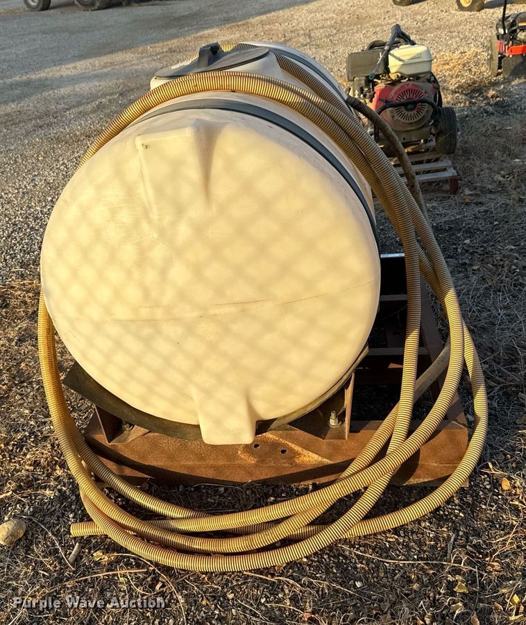 image for item EJ3154 Poly tank