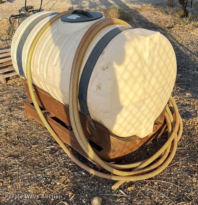 image for item EJ3154 Poly tank