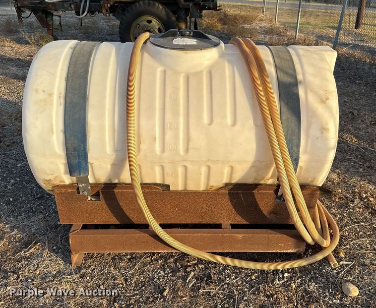 image for item EJ3154 Poly tank