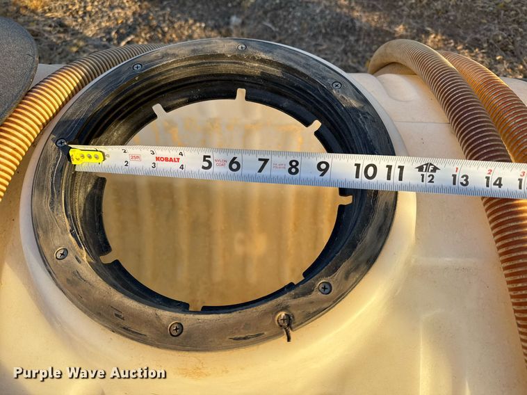 image for item EJ3154 Poly tank