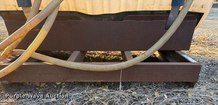 image for item EJ3154 Poly tank