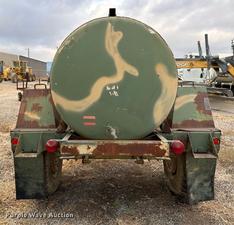 image for item EJ3155 Stevens Mfg 941M-69 tank trailer