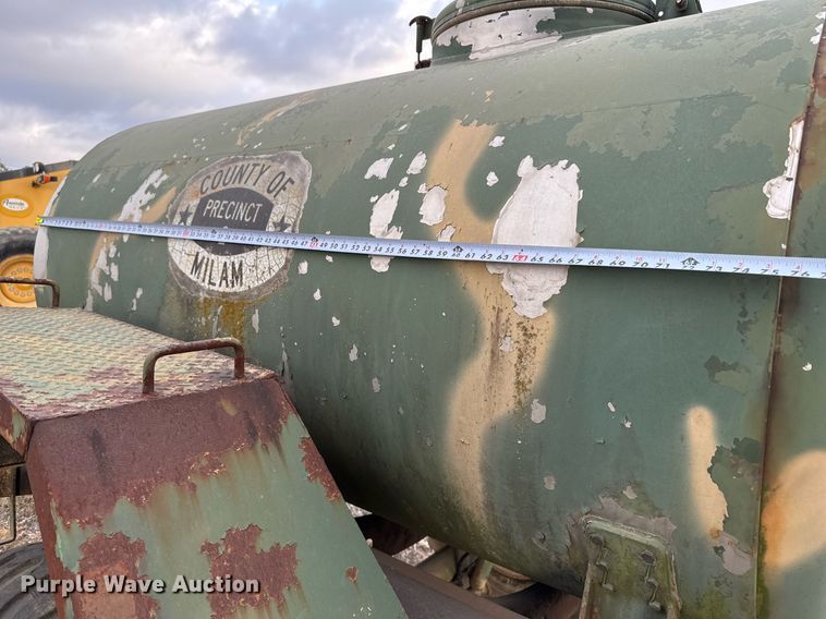 image for item EJ3155 Stevens Mfg 941M-69 tank trailer