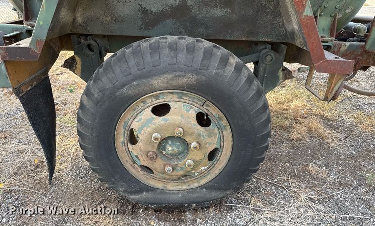 image for item EJ3155 Stevens Mfg 941M-69 tank trailer