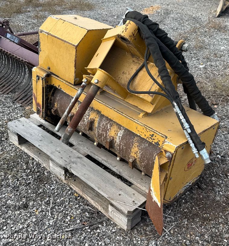 image for item EJ3157 Tiger ML36-BNGRUB side boom mulching head