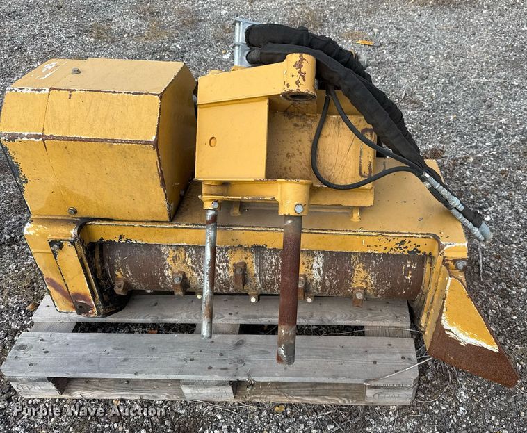 image for item EJ3157 Tiger ML36-BNGRUB side boom mulching head