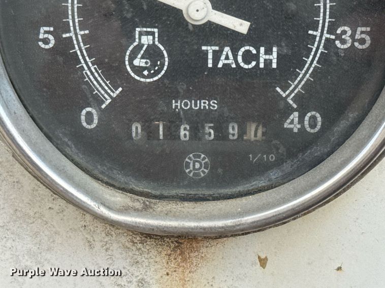 image for item EJ3158 1991 Bandit 200 wood chipper