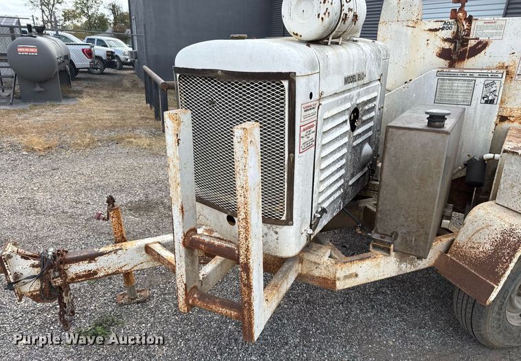 image for item EJ3158 1991 Bandit 200 wood chipper