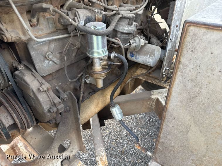 image for item EJ3158 1991 Bandit 200 wood chipper