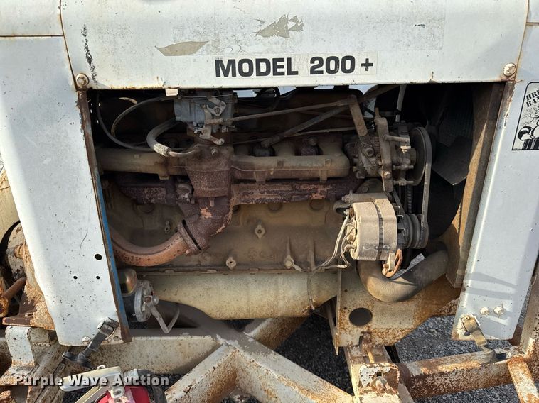 image for item EJ3158 1991 Bandit 200 wood chipper