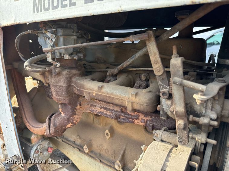 image for item EJ3158 1991 Bandit 200 wood chipper