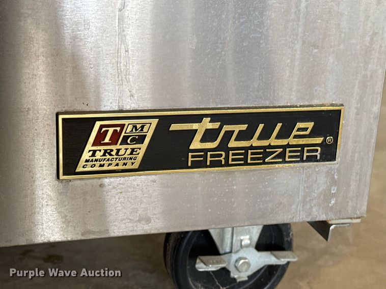 image for item EJ3160 True TWT-27F freezer