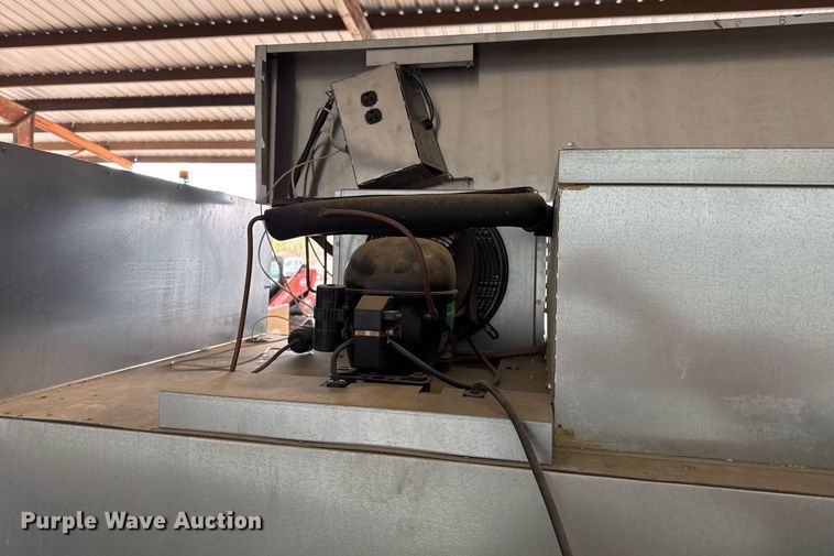 image for item EJ3161 Gem GMR2-S refrigerator 