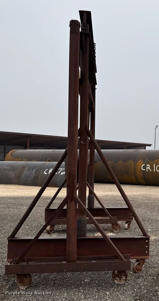 image for item EJ3165 (2) Gantries