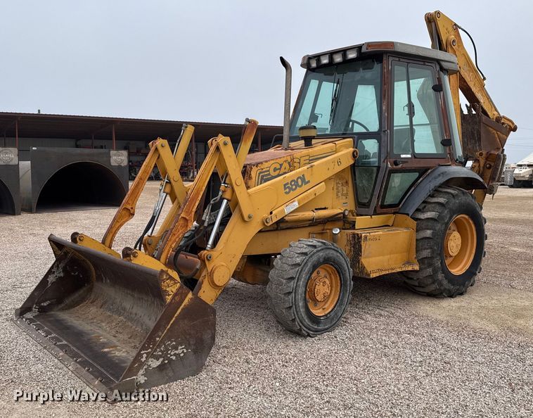 image for item EJ3166 1999 Case 580L backhoe