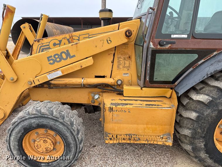 image for item EJ3166 1999 Case 580L backhoe