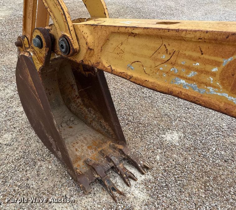 image for item EJ3166 1999 Case 580L backhoe