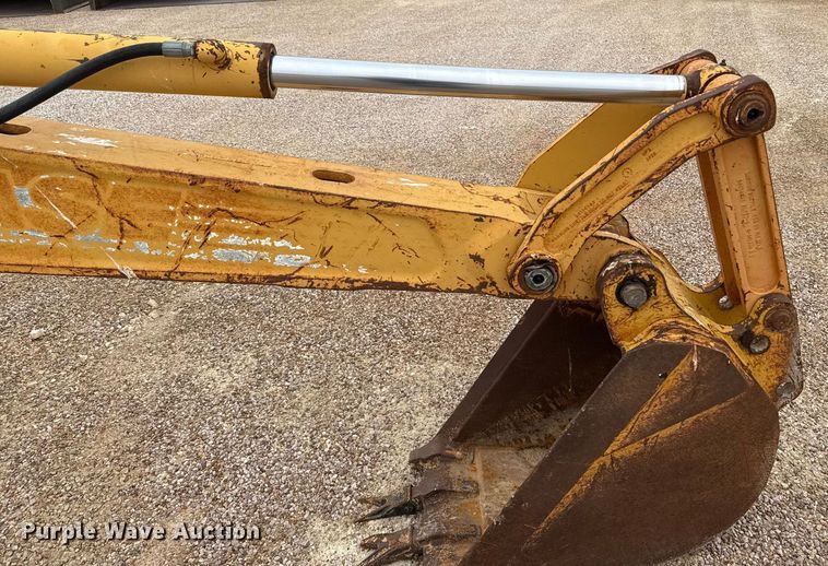 image for item EJ3166 1999 Case 580L backhoe