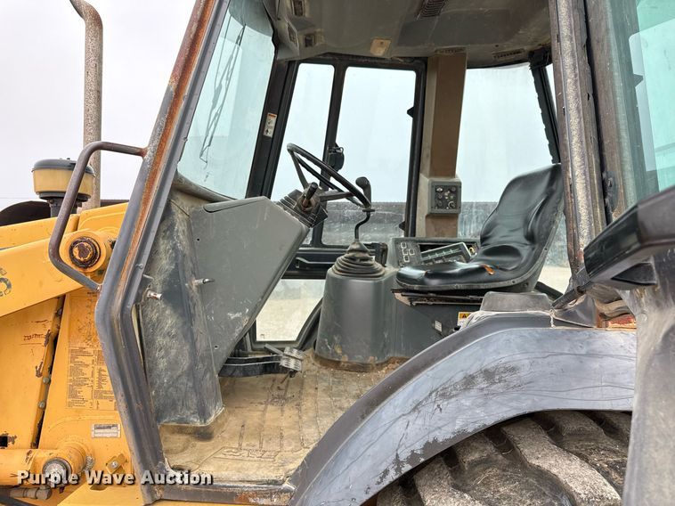 image for item EJ3166 1999 Case 580L backhoe