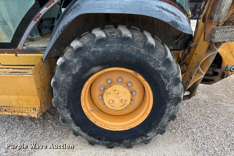 image for item EJ3166 1999 Case 580L backhoe